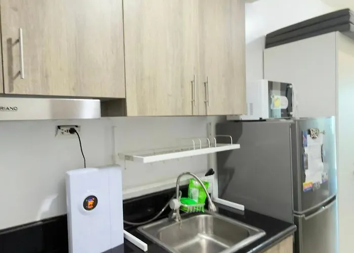 Smdc Coast Residences - The Happy Place Apartment